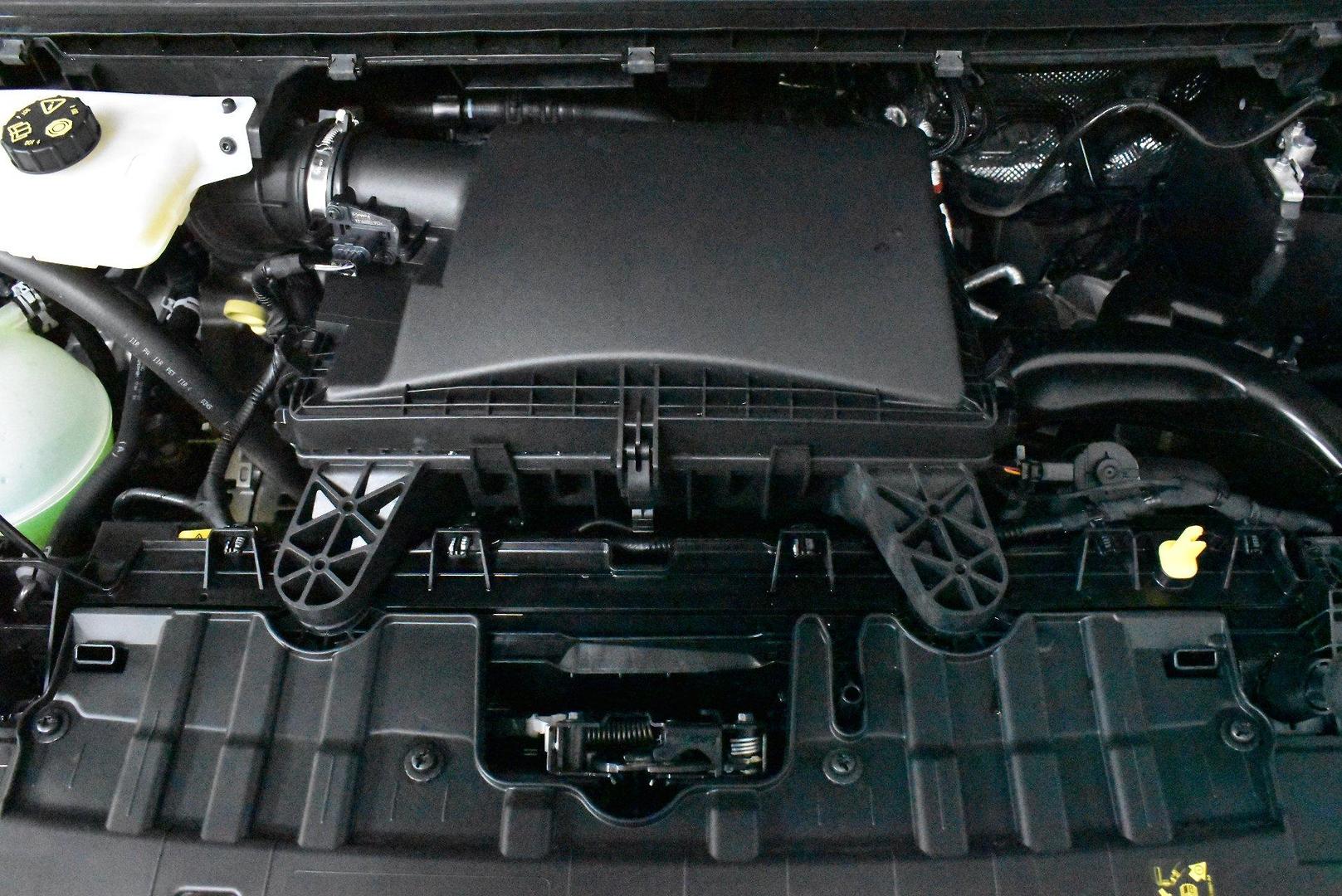 2025 Ford Tourneo Titanium X — photo 17