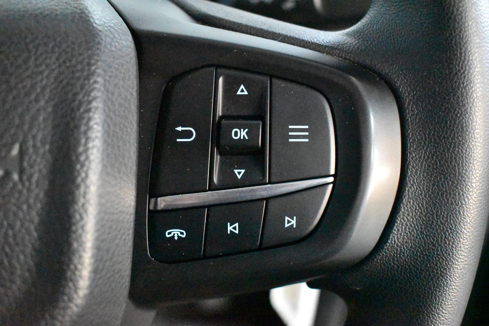 2025 Ford Ranger XL — photo 22