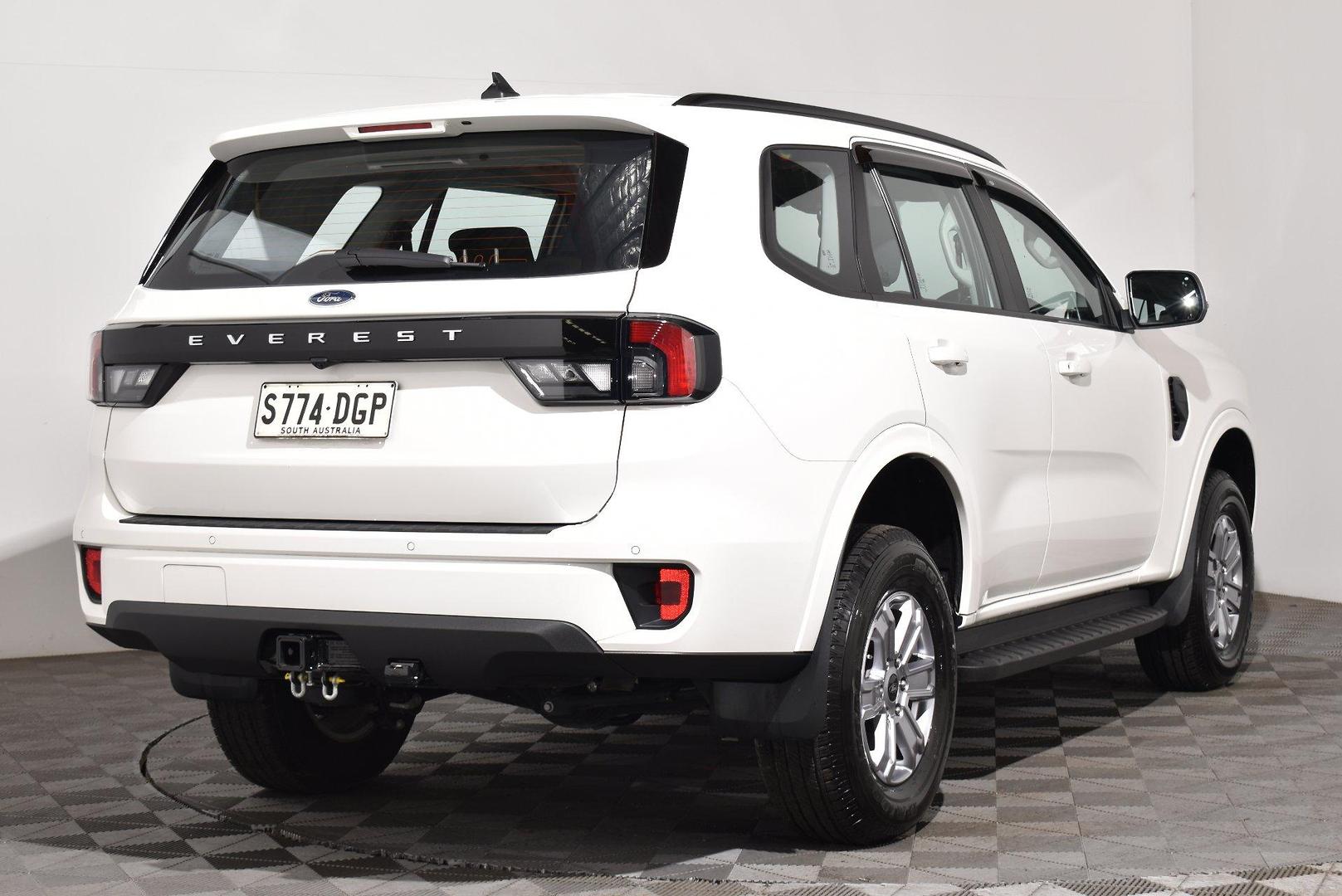 2025 Ford Everest Ambiente — photo 14