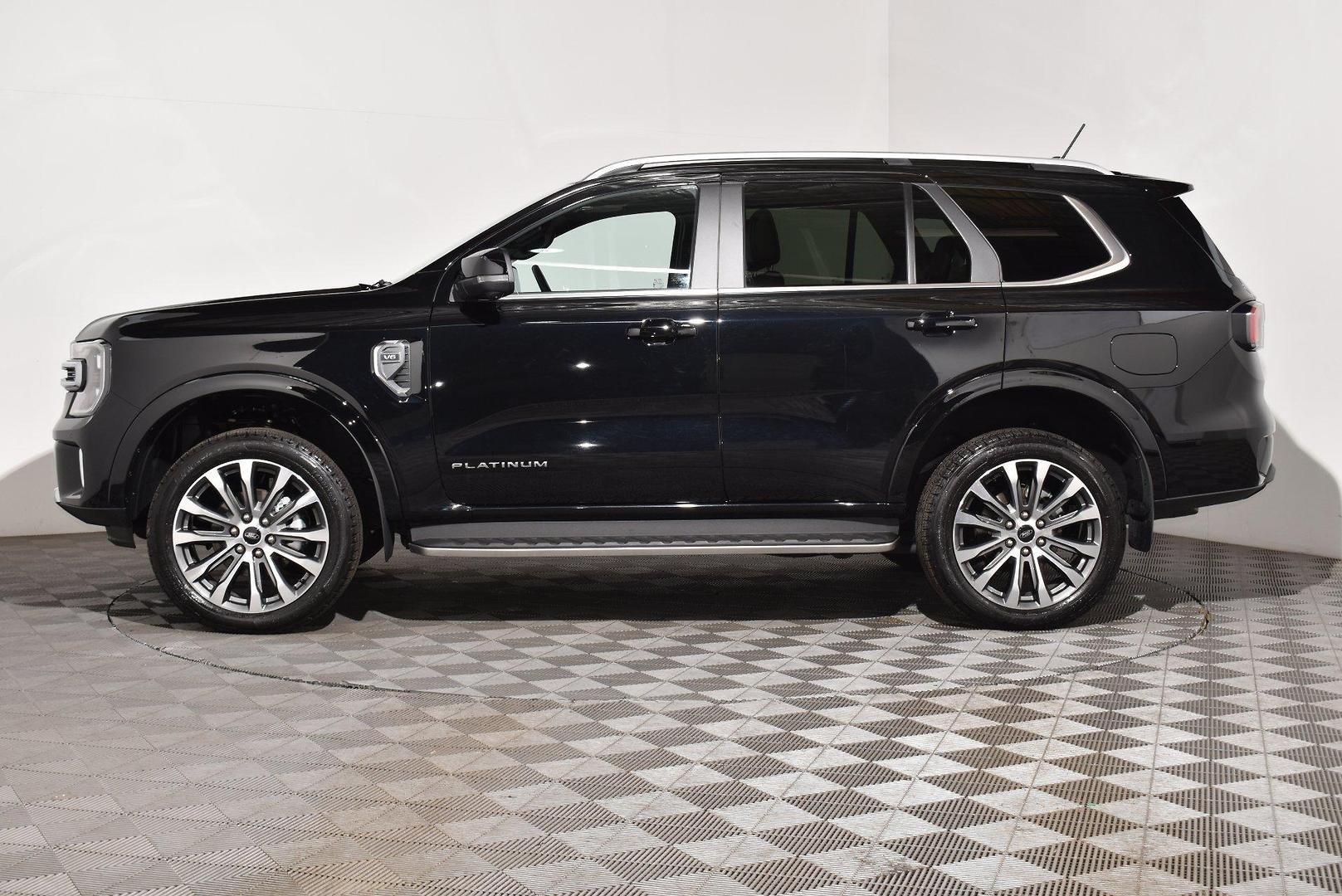 2025 Ford Everest Platinum — photo 11