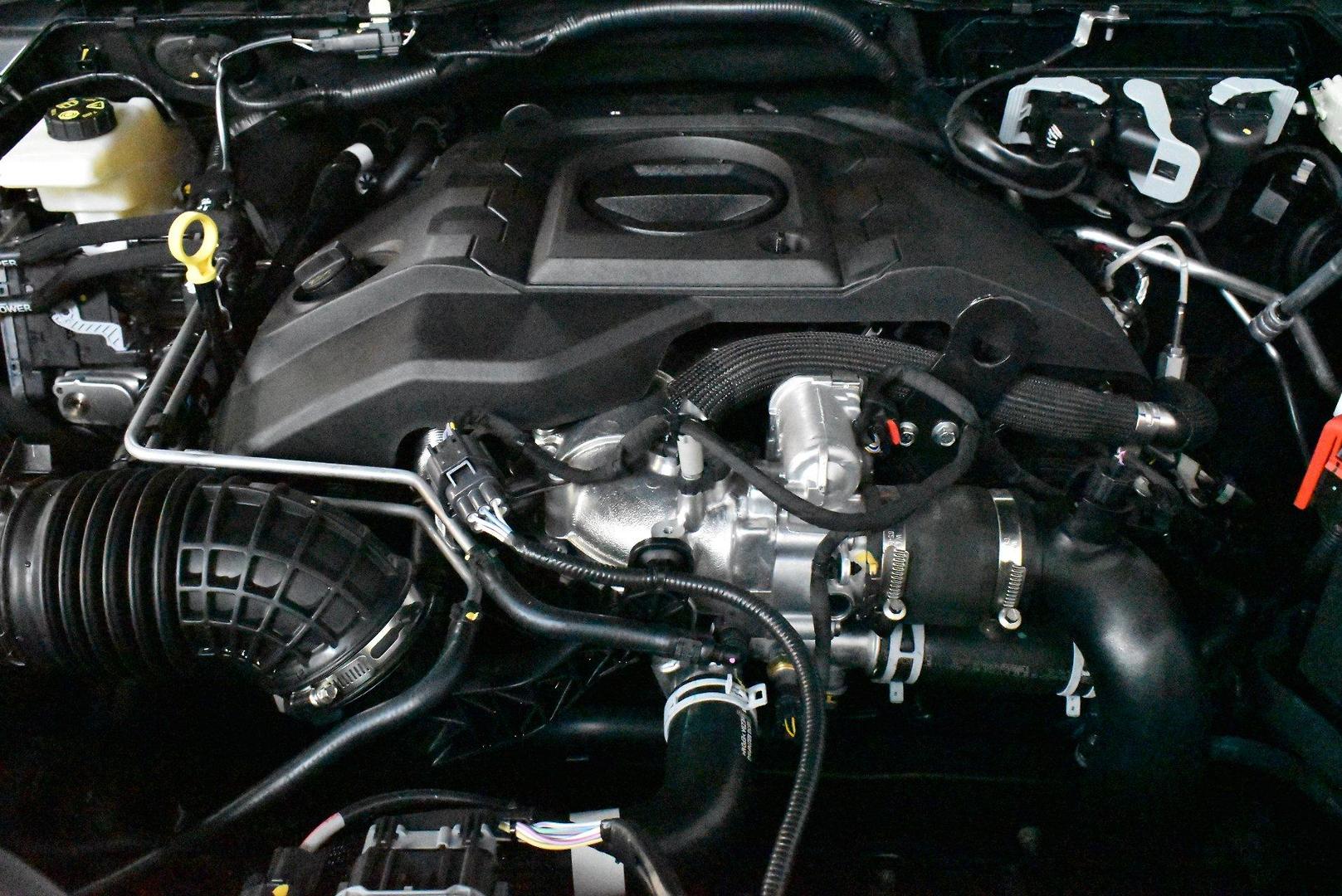 2025 Ford Everest Platinum — photo 17