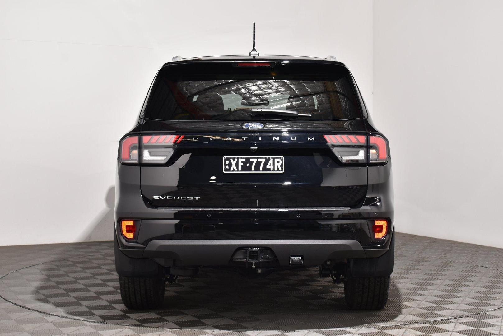 2025 Ford Everest Platinum — photo 4