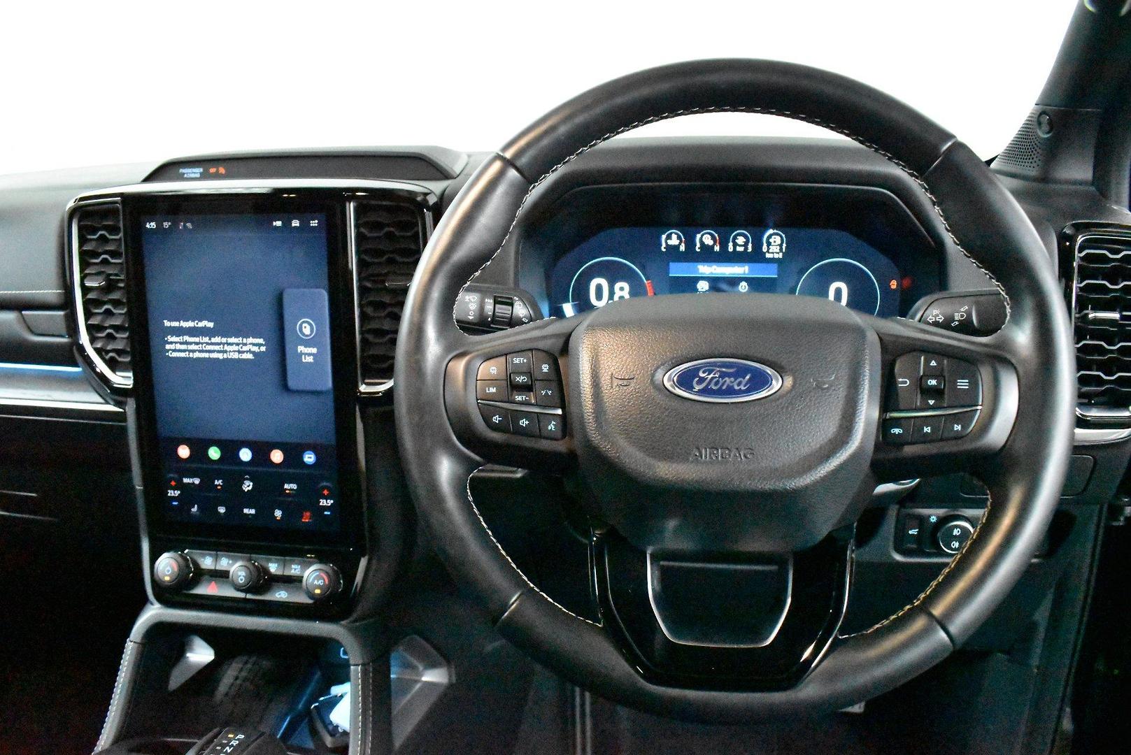 2025 Ford Everest Platinum — photo 5