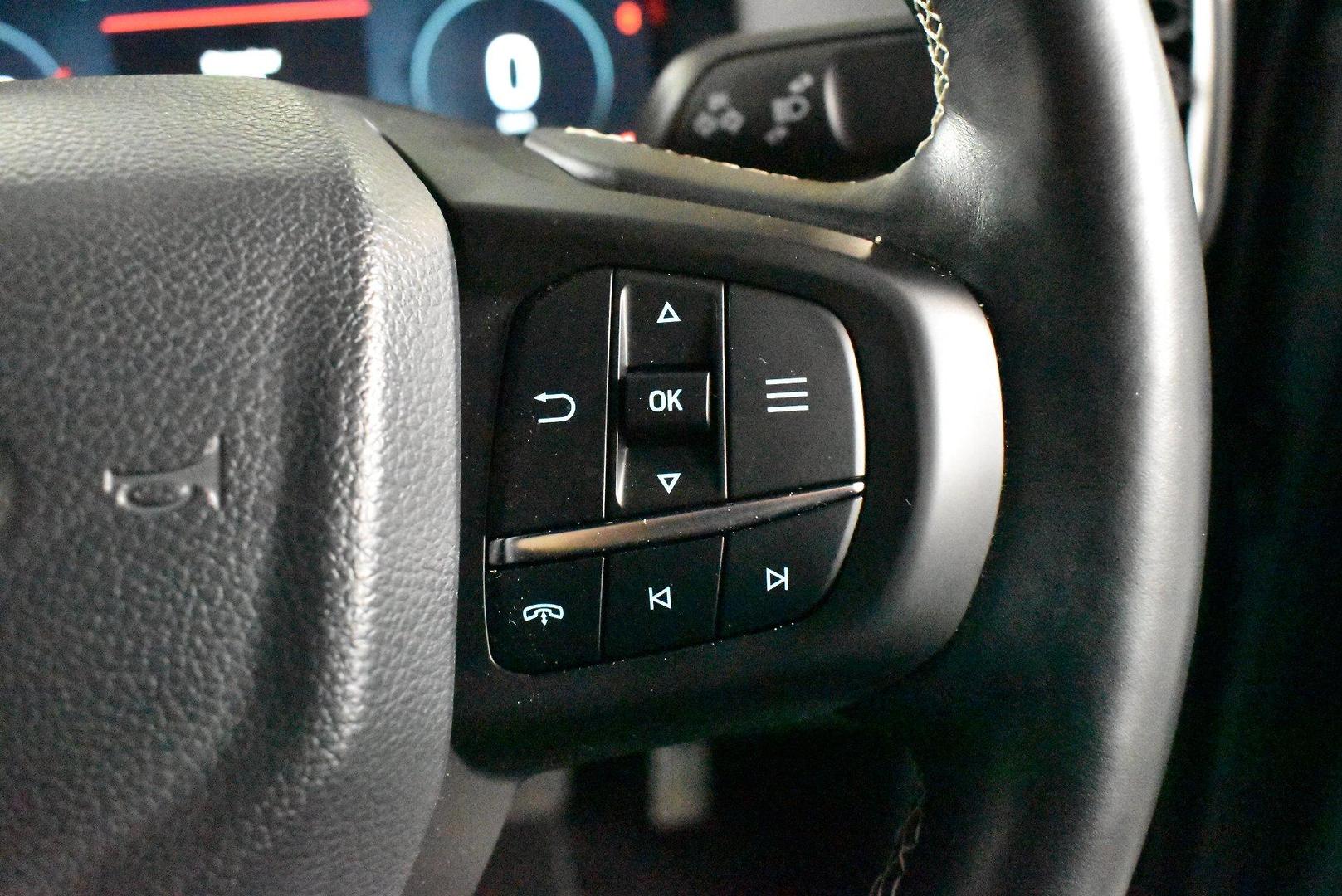 2025 Ford Everest Platinum — photo 20