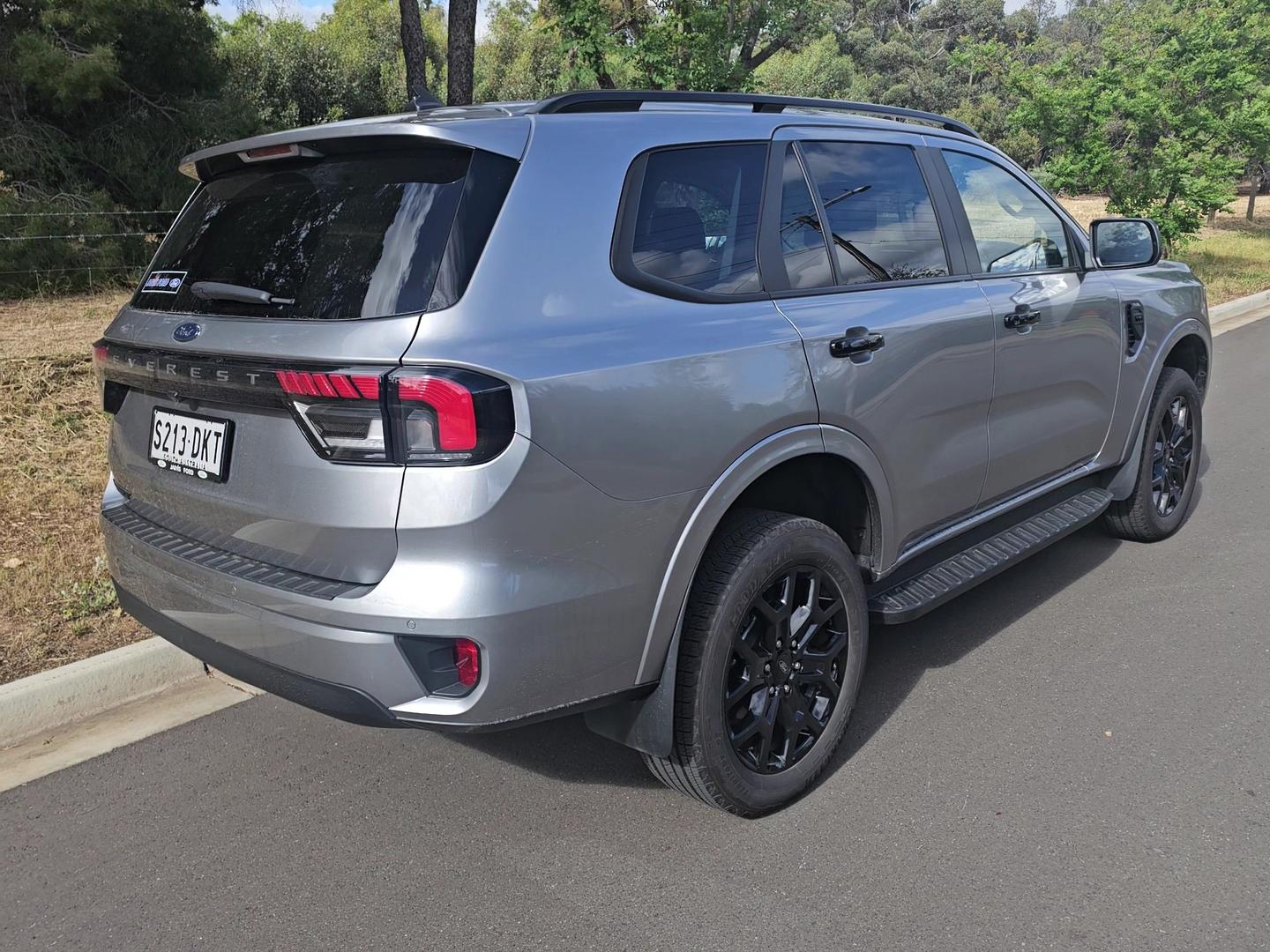 2025 Ford Everest Sport — photo 4