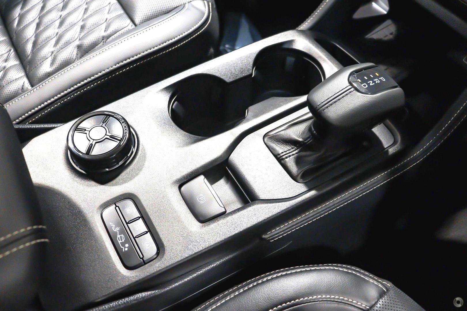 2025 Ford Ranger Platinum — photo 12