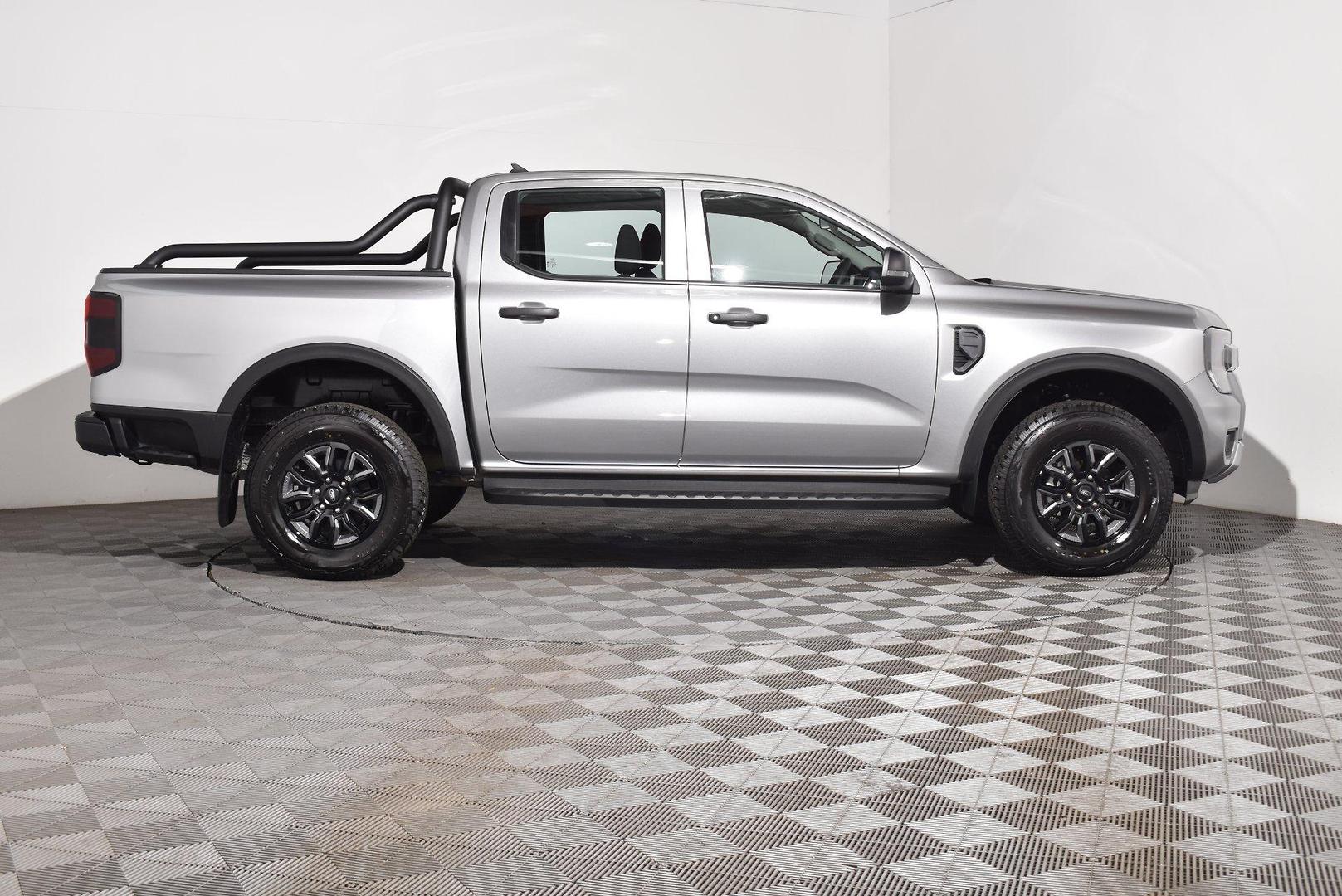 2025 Ford Ranger Black Edition — photo 10