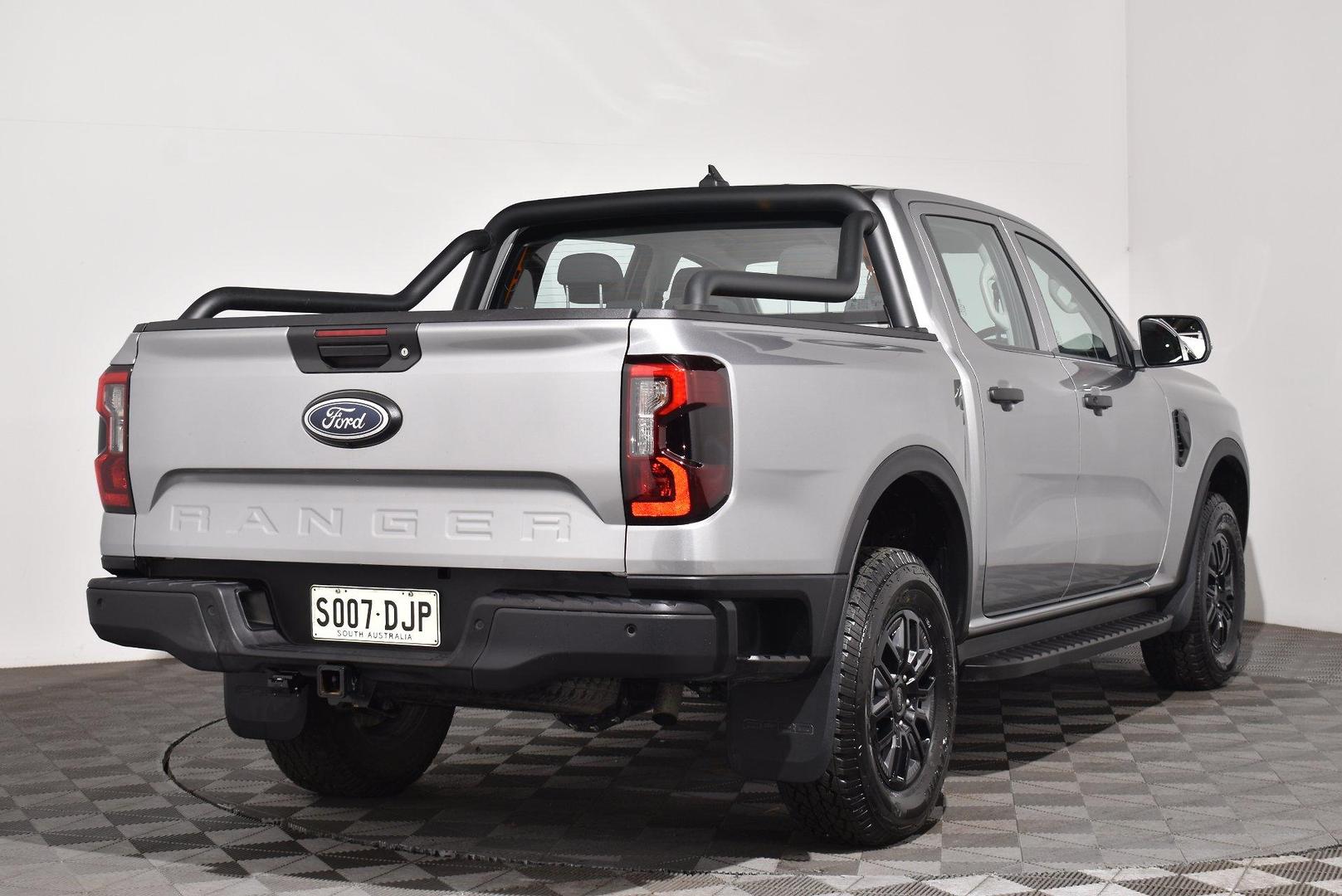 2025 Ford Ranger Black Edition — photo 14