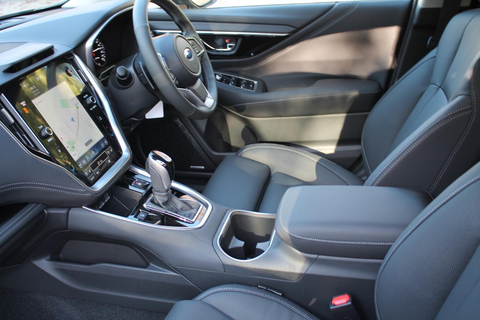 2024 Subaru Outback AWD Touring — photo 15