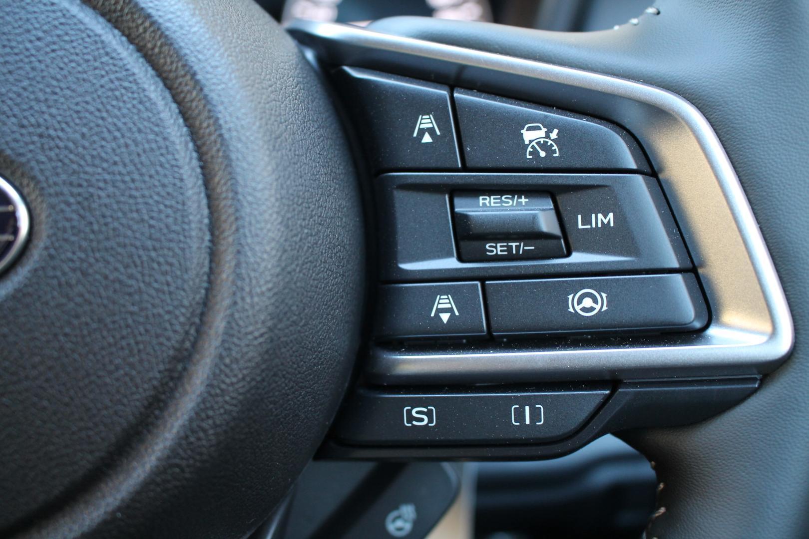 2024 Subaru Outback AWD Touring — photo 9