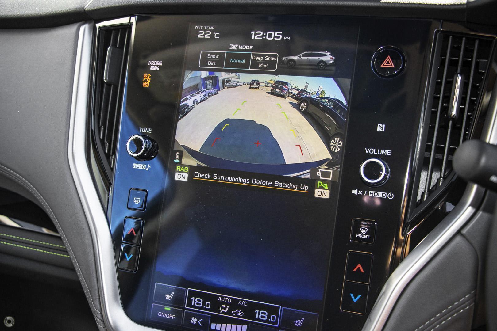 2025 Subaru Outback AWD Sport XT — photo 10