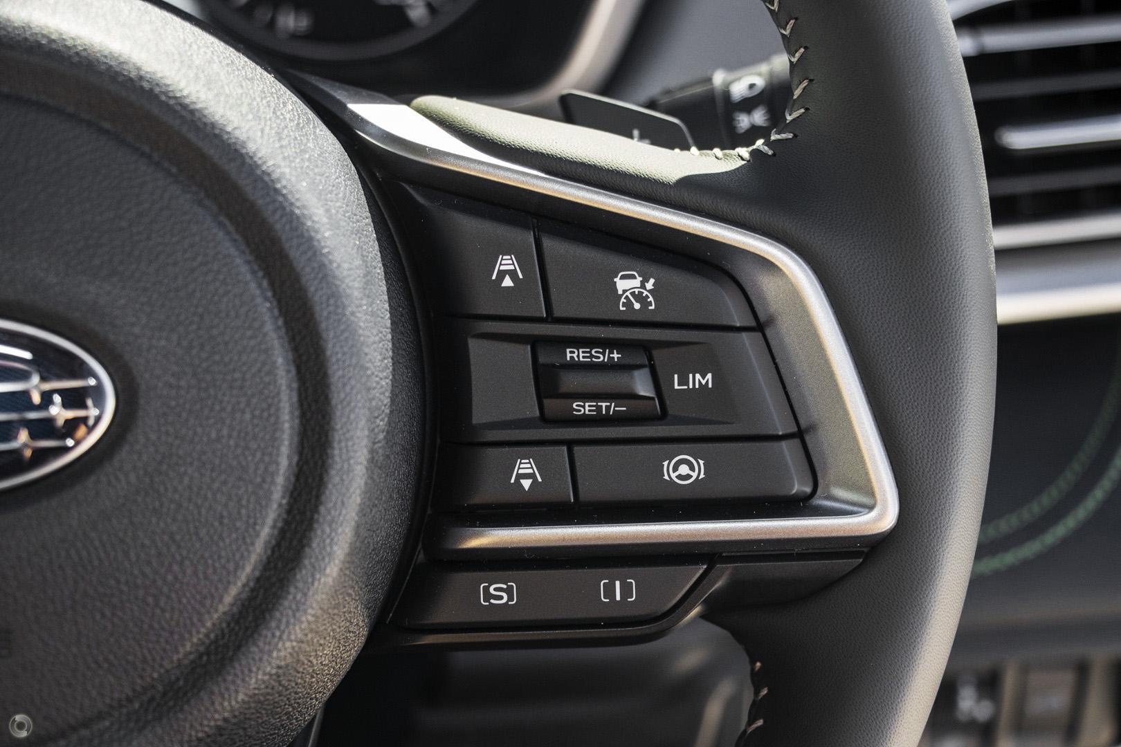 2025 Subaru Outback AWD Sport XT — photo 5
