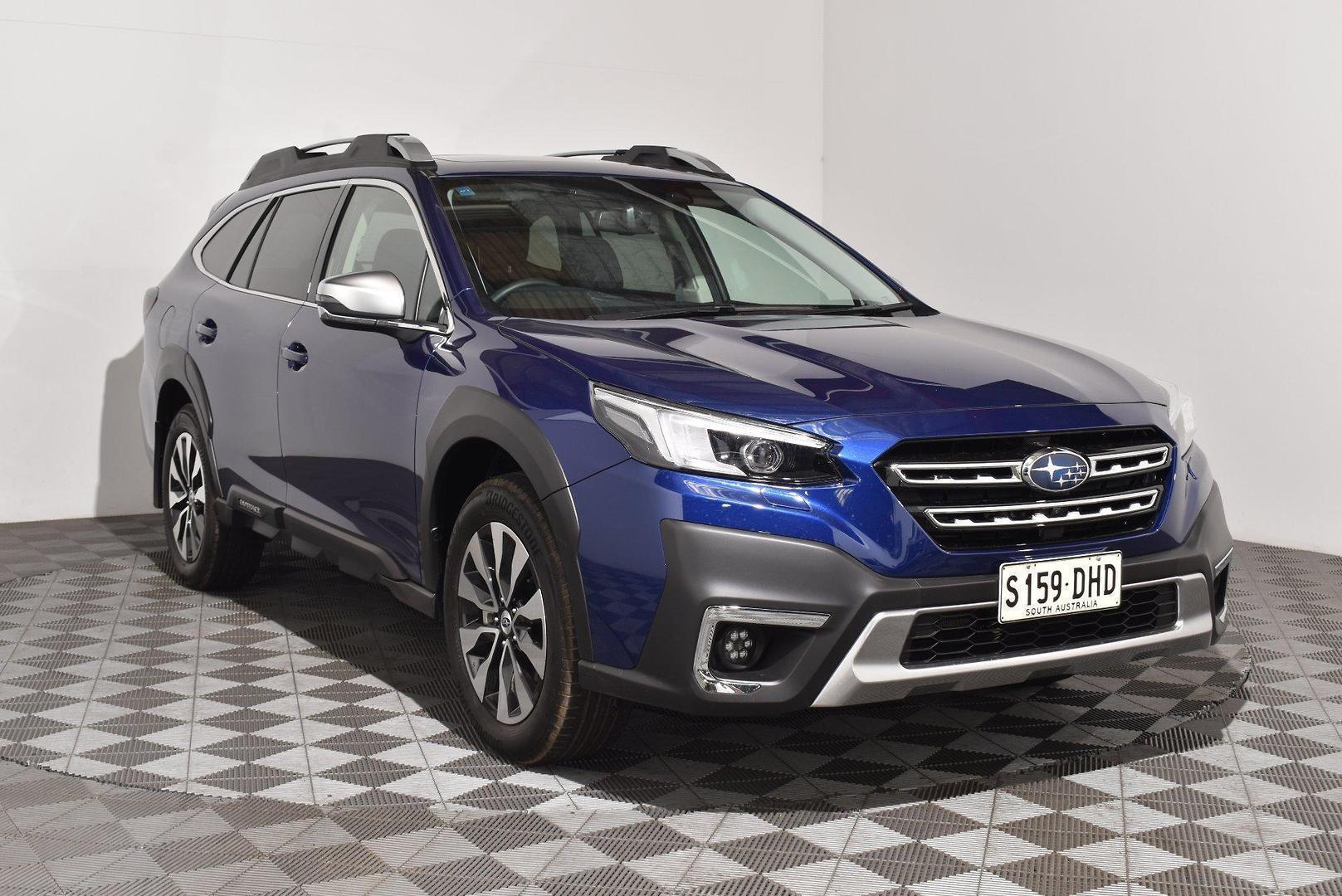 2025 Subaru Outback AWD Touring XT — photo 1