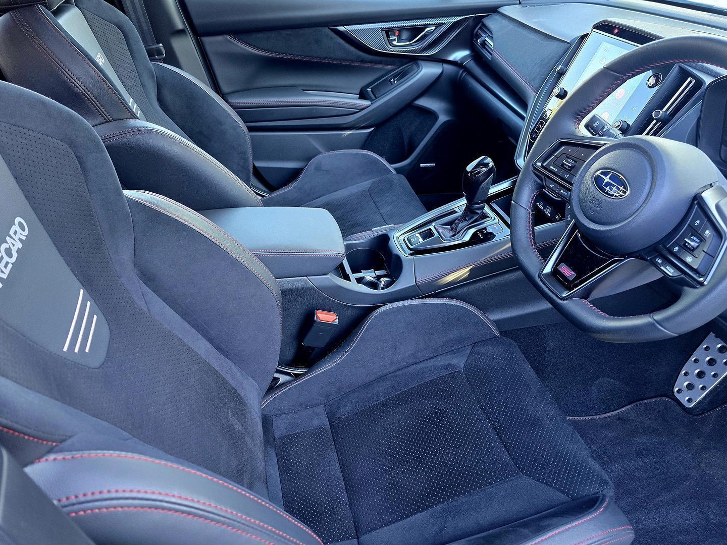 2025 Subaru WRX tS — photo 14