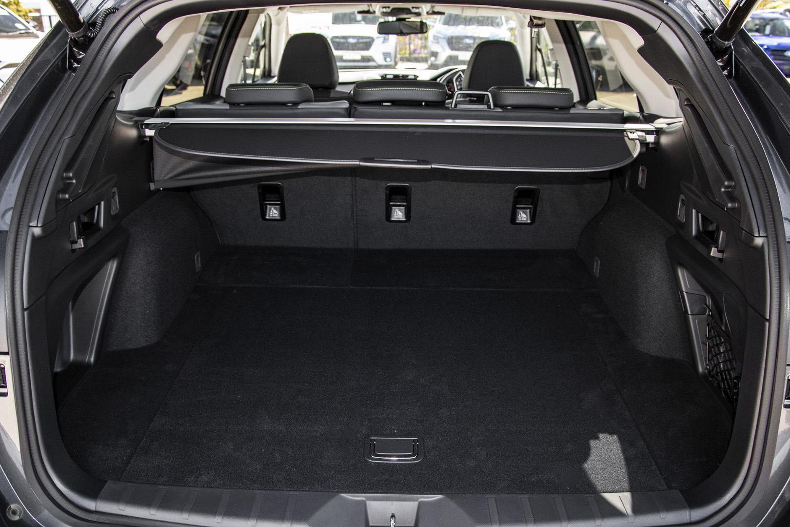 2025 Subaru Outback AWD Sport XT — photo 9