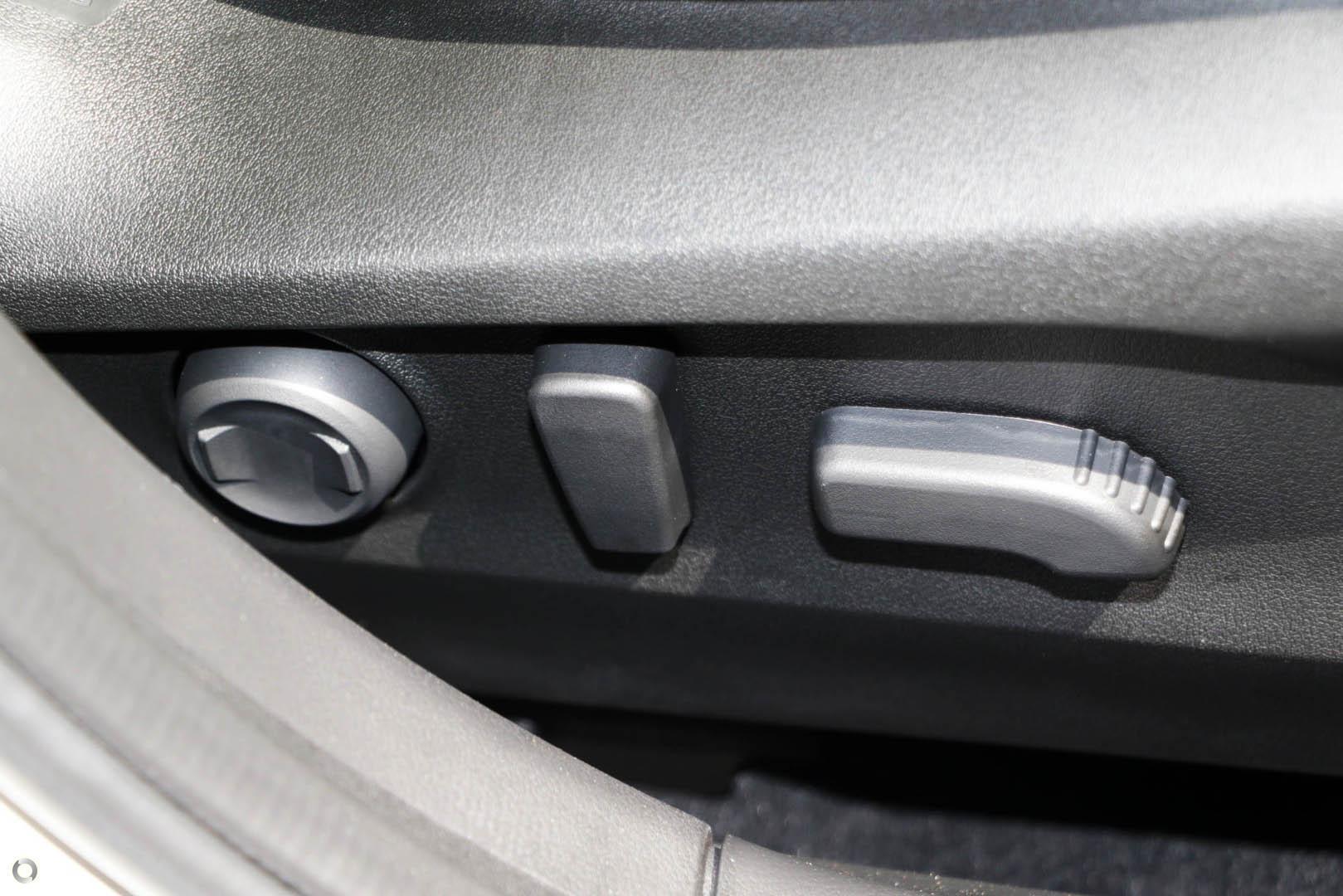 2025 Subaru Outback AWD Sport XT — photo 12