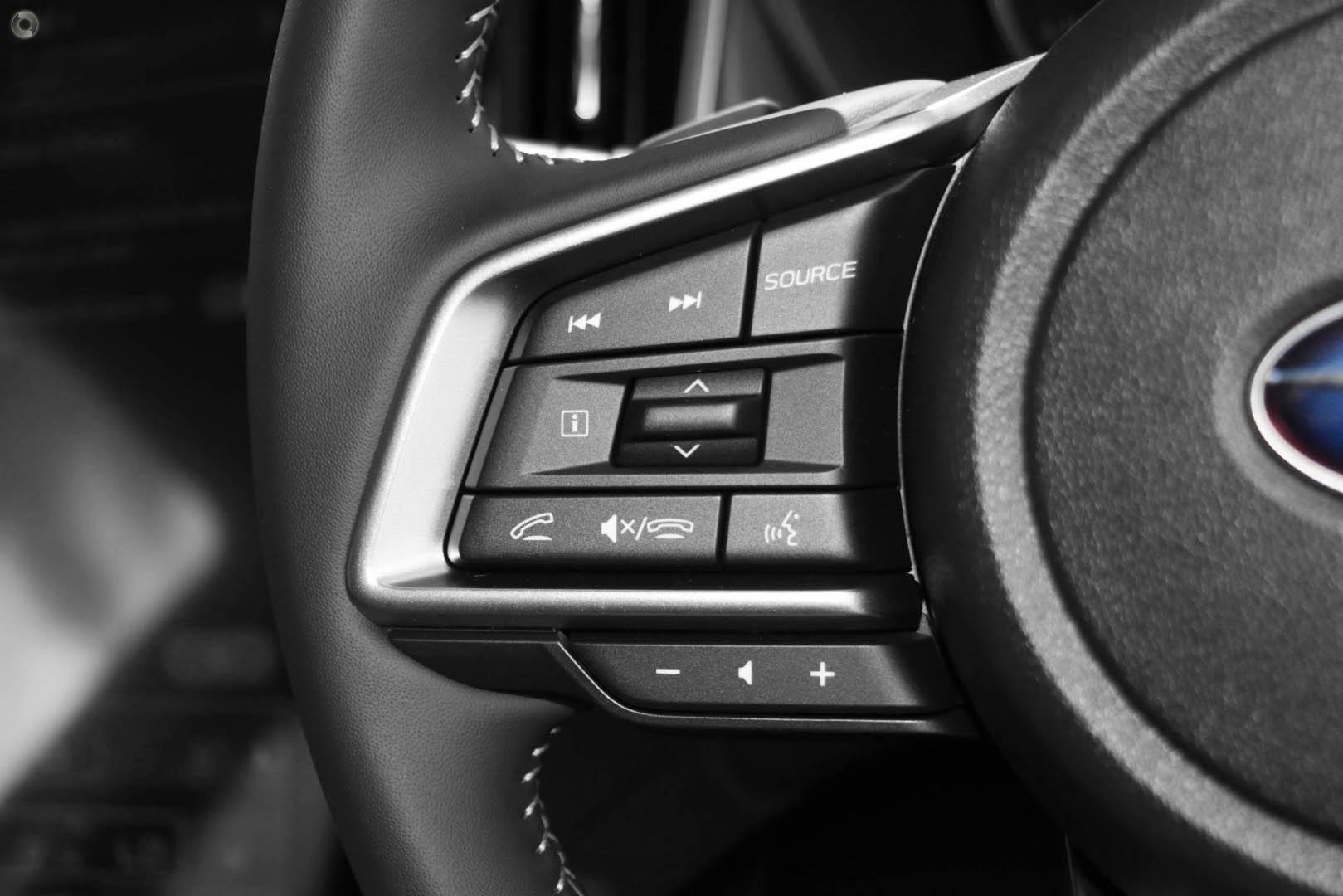 2025 Subaru Outback AWD Sport XT — photo 3