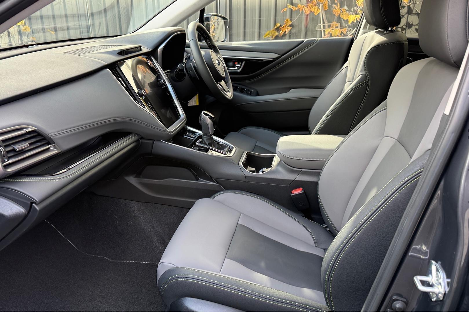2025 Subaru Outback AWD Sport XT — photo 10