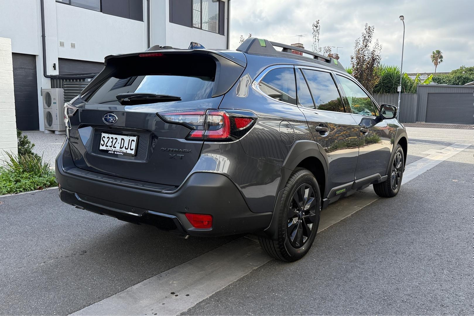 2025 Subaru Outback AWD Sport XT — photo 2