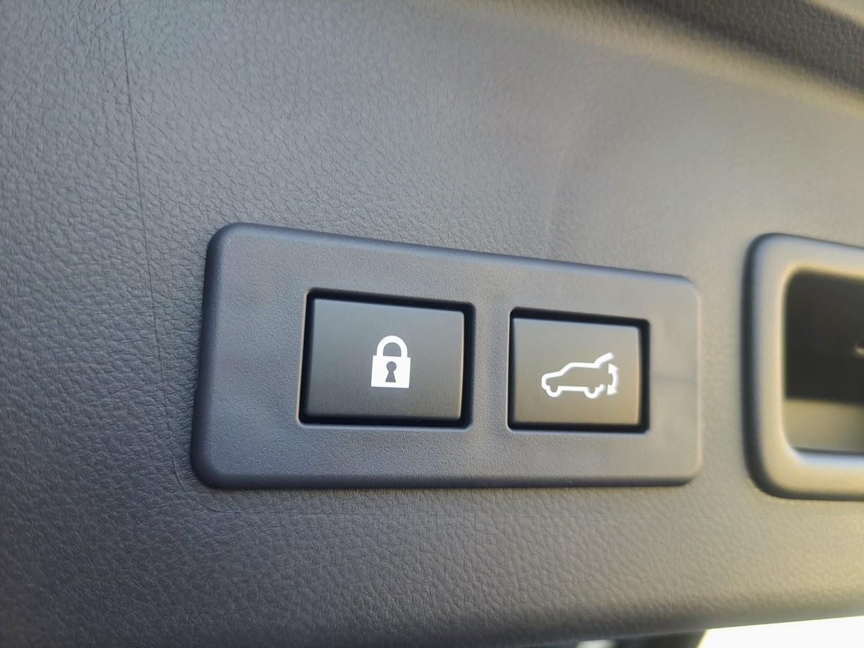 2025 Subaru WRX tS — photo 10