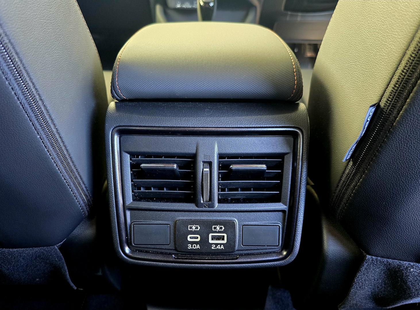 2025 Subaru Forester Touring — photo 16