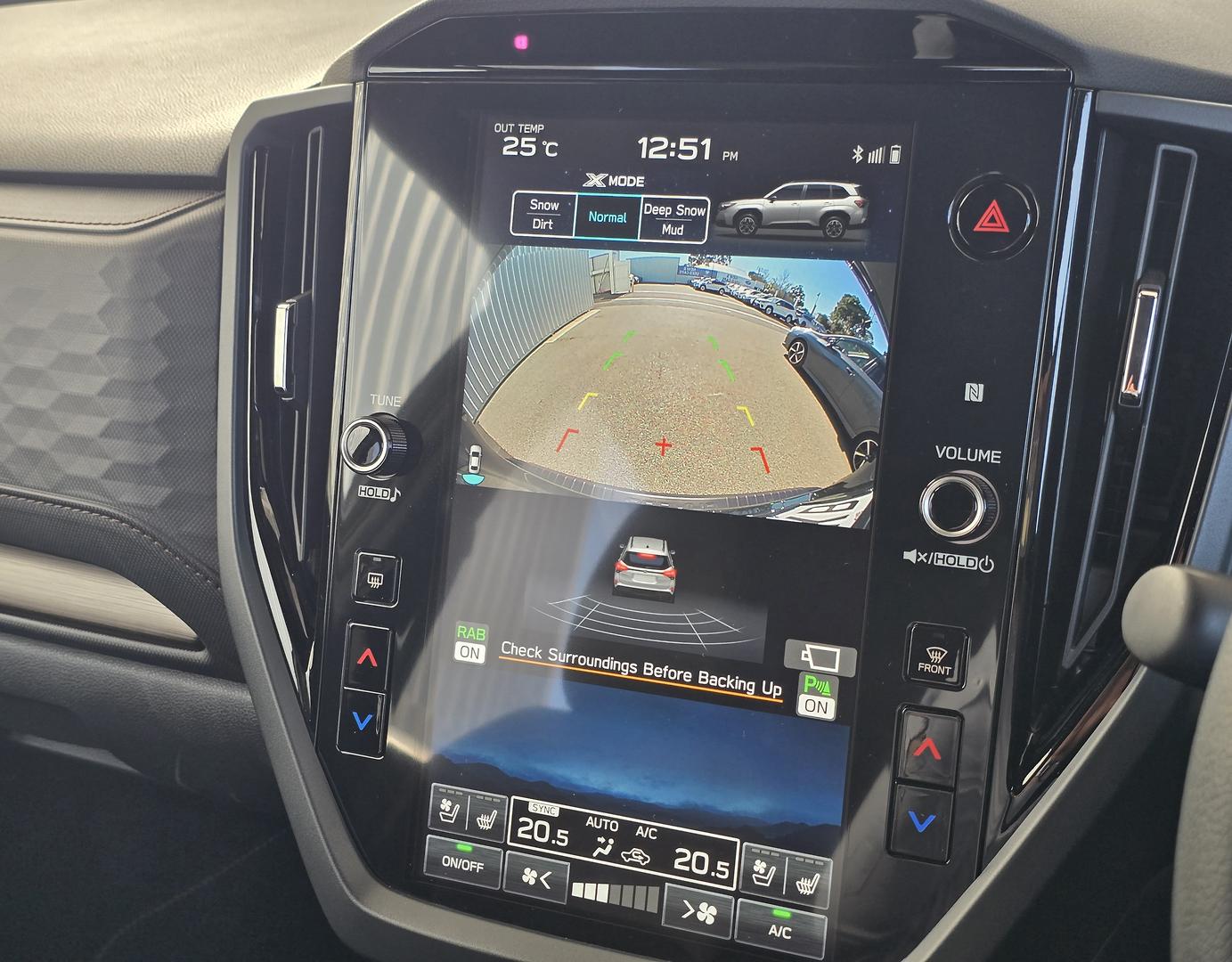 2025 Subaru Forester Touring — photo 22