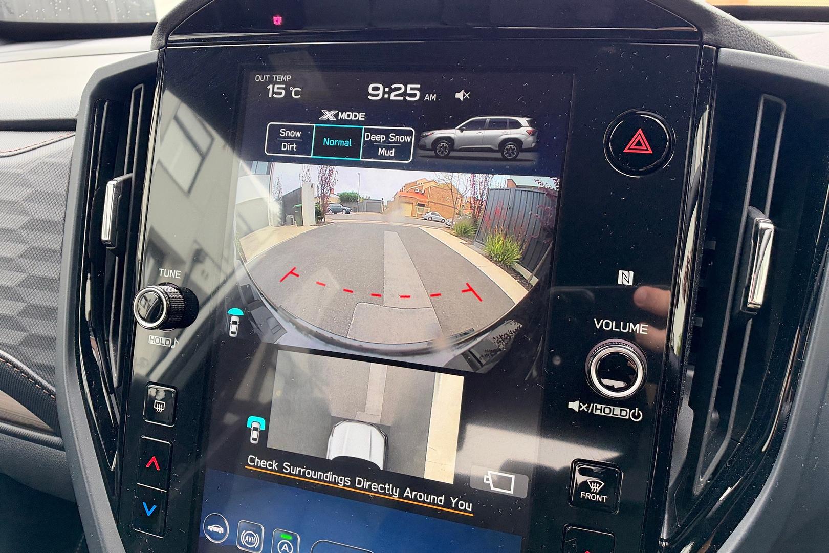 2025 Subaru Forester Touring — photo 17