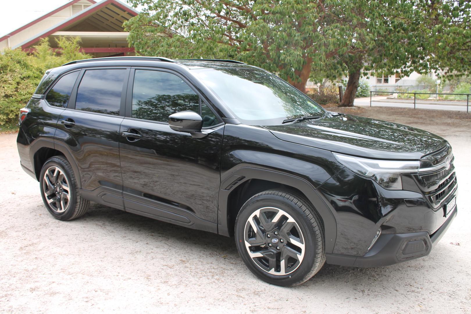 2025 Subaru Forester Touring — photo 20