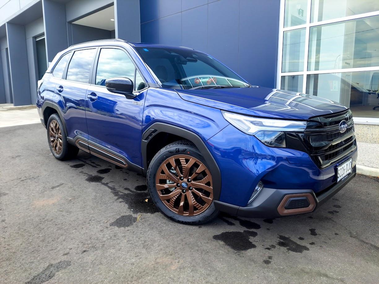 2025 Subaru Forester Hybrid Sport — photo 1