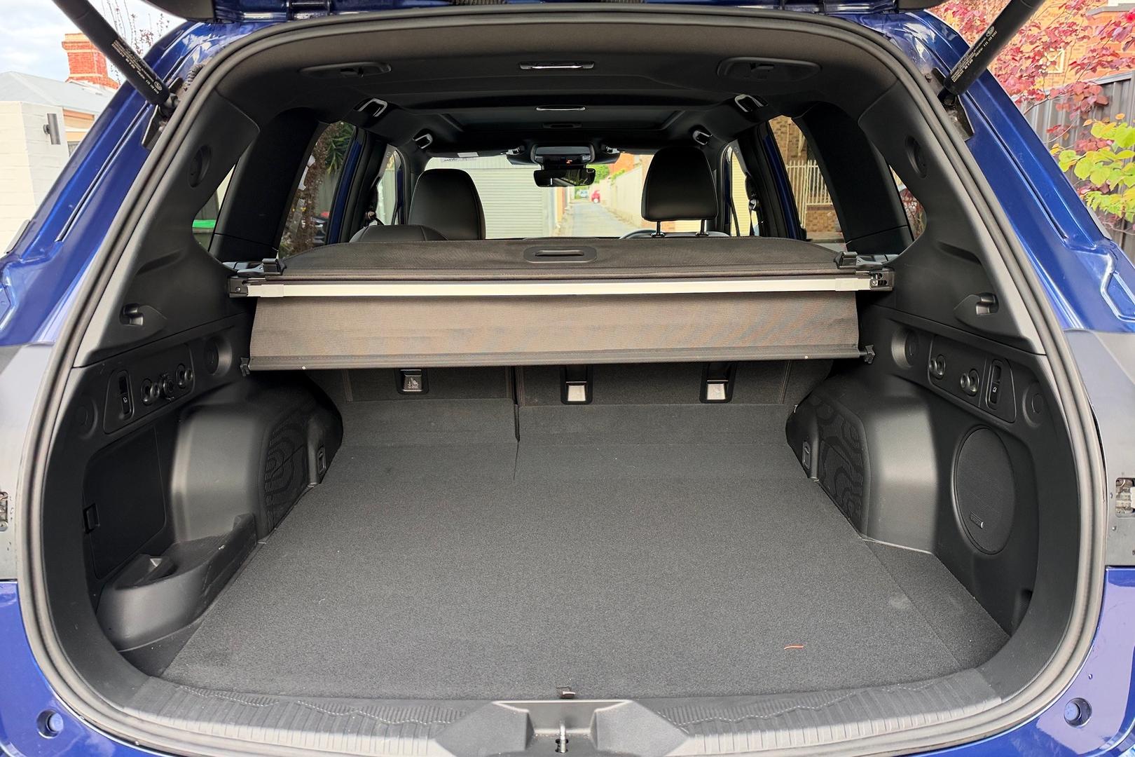 2025 Subaru Forester Hybrid Sport — photo 10