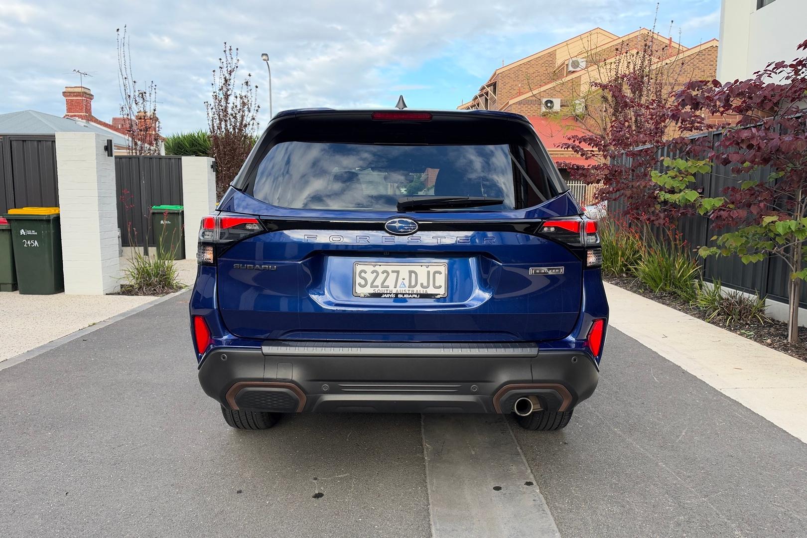 2025 Subaru Forester Hybrid Sport — photo 4