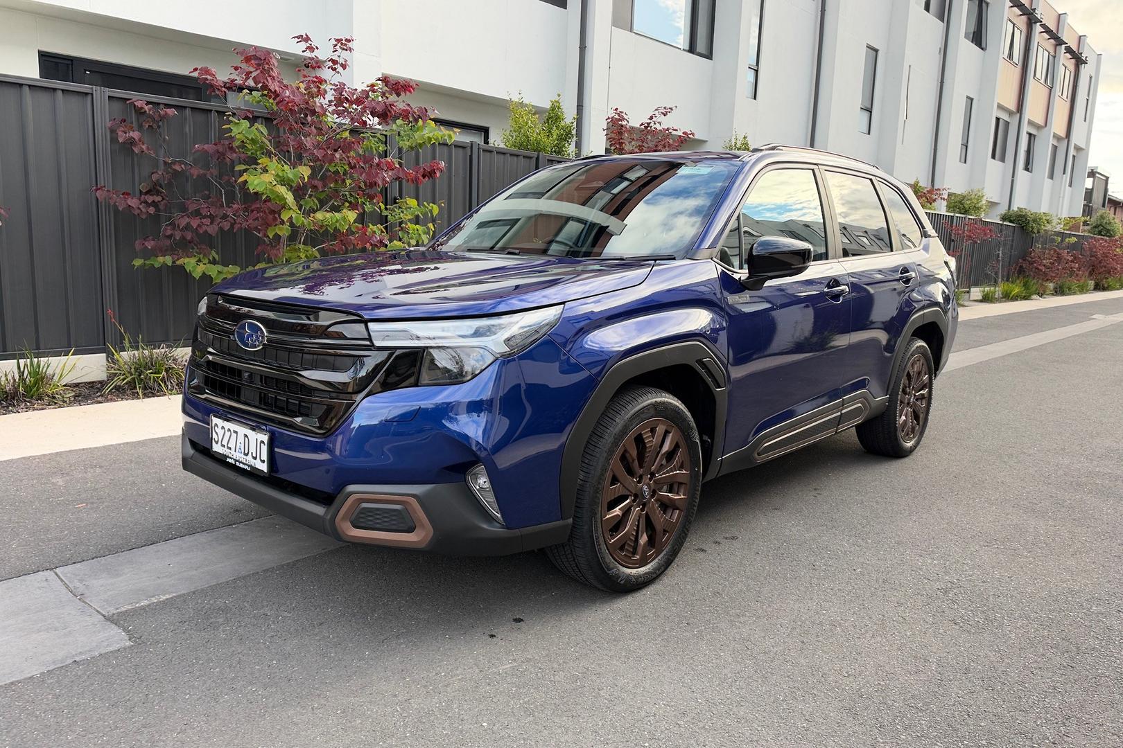 2025 Subaru Forester Hybrid Sport — photo 5