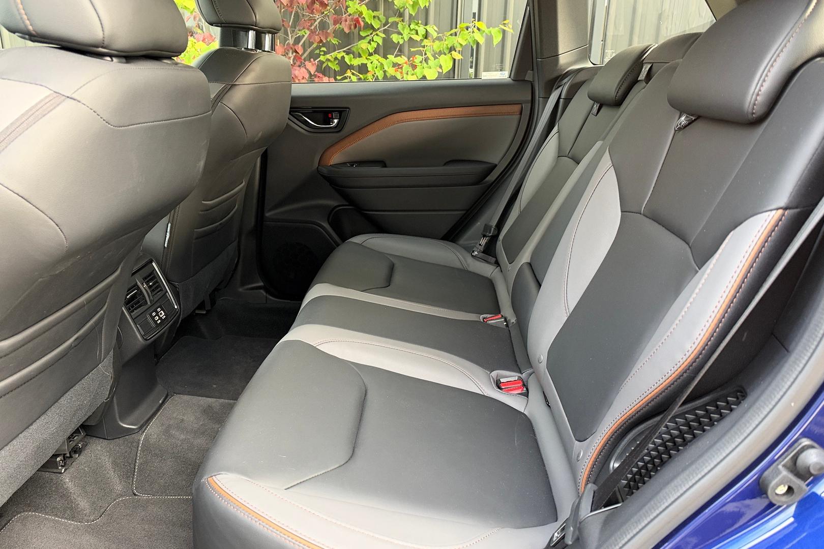2025 Subaru Forester Hybrid Sport — photo 9