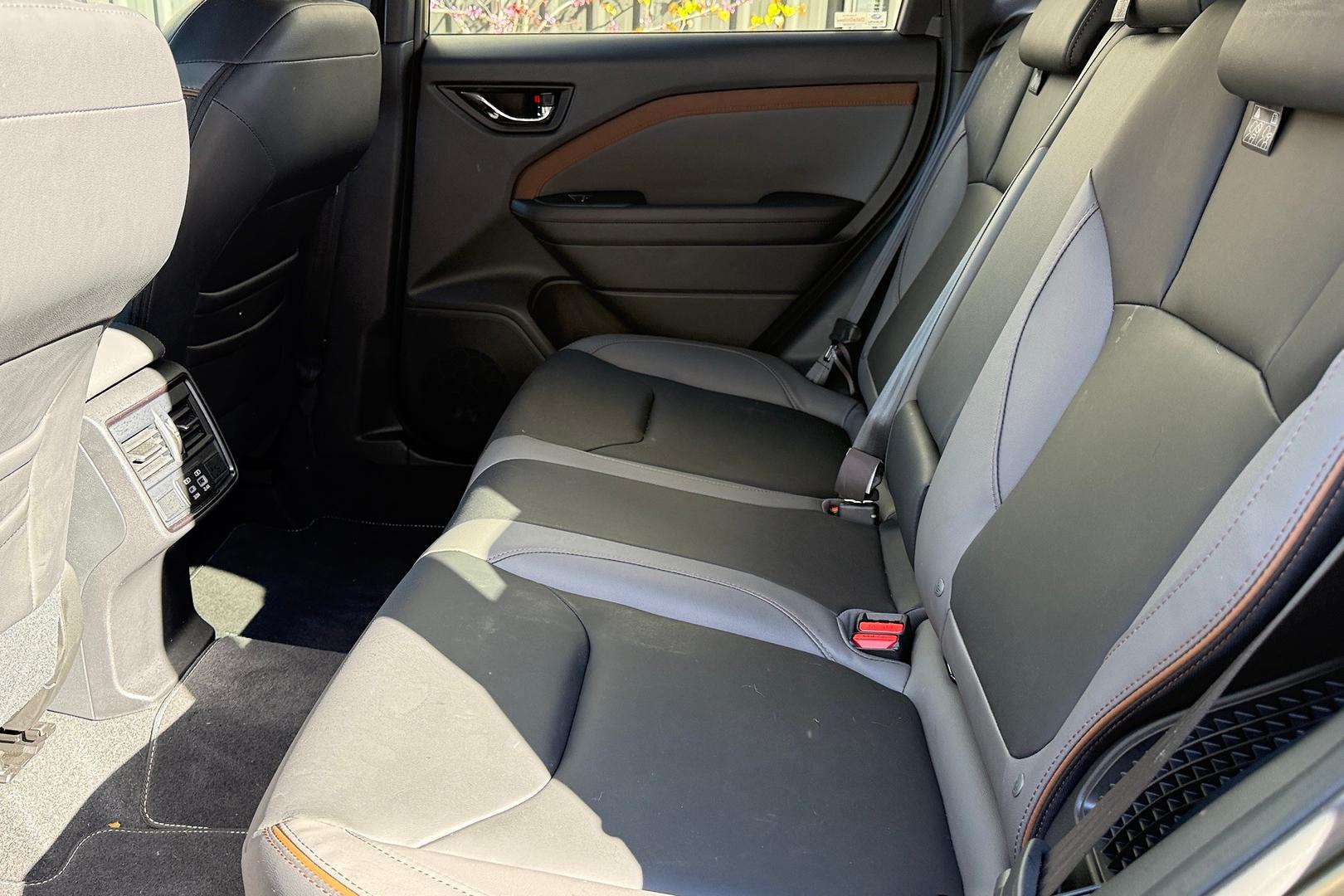 2025 Subaru Forester Hybrid Sport — photo 10