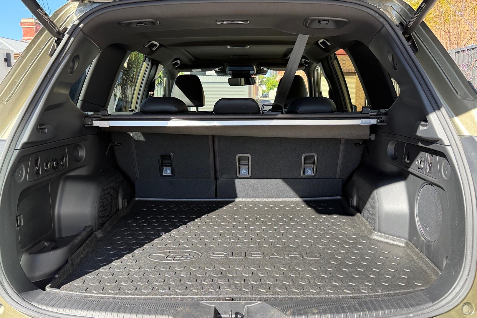 2025 Subaru Forester Hybrid Sport — photo 11