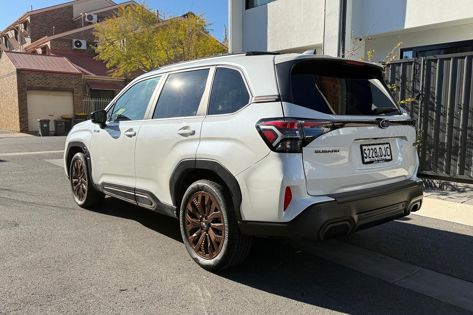 2025 Subaru Forester Hybrid Sport — photo 7