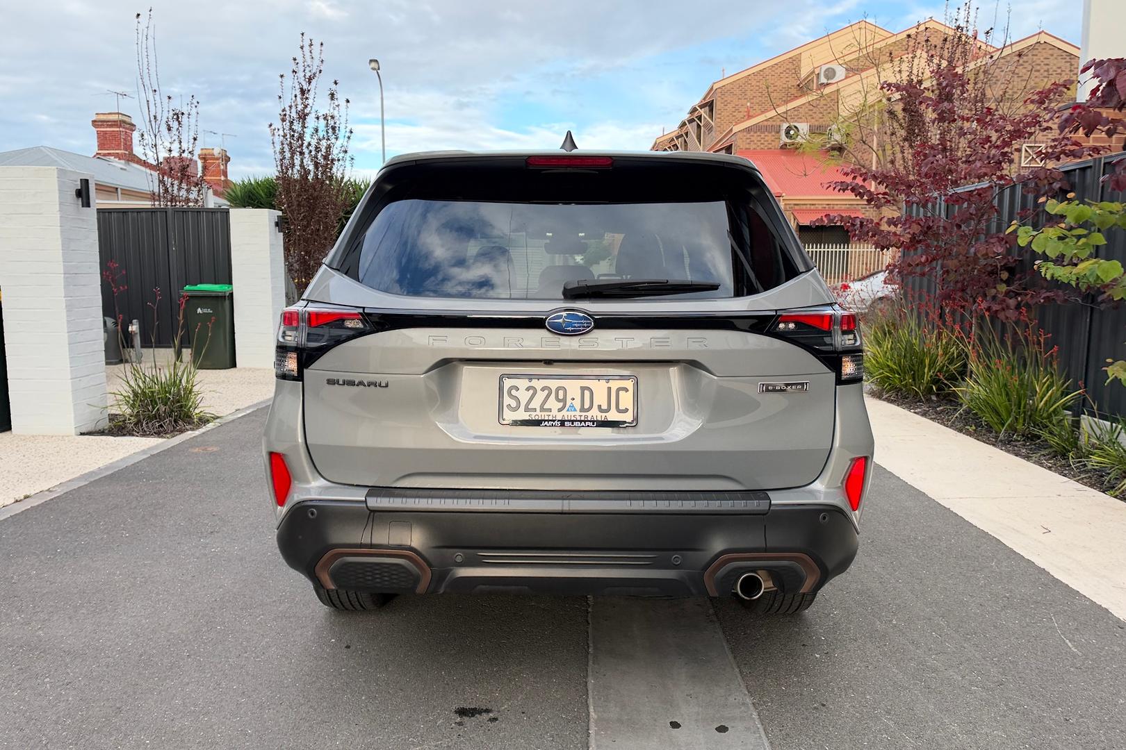 2025 Subaru Forester Hybrid Sport — photo 4
