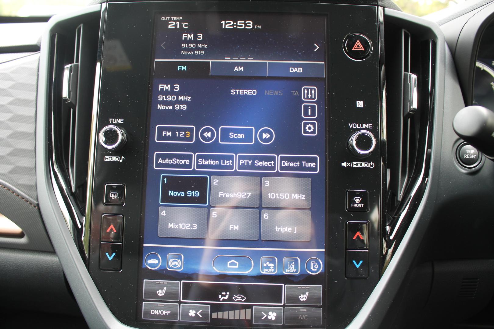 2025 Subaru Forester Hybrid Sport — photo 12