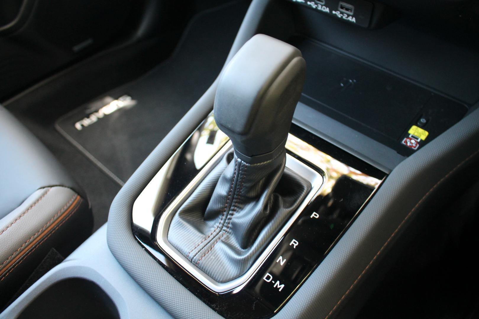 2025 Subaru Forester Hybrid Sport — photo 11