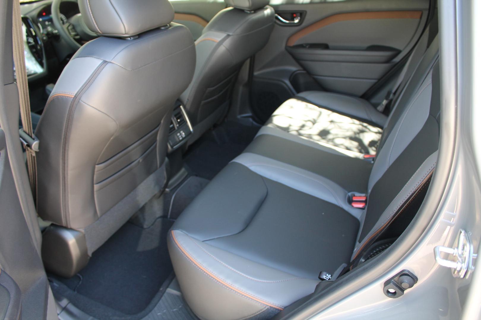2025 Subaru Forester Hybrid Sport — photo 16