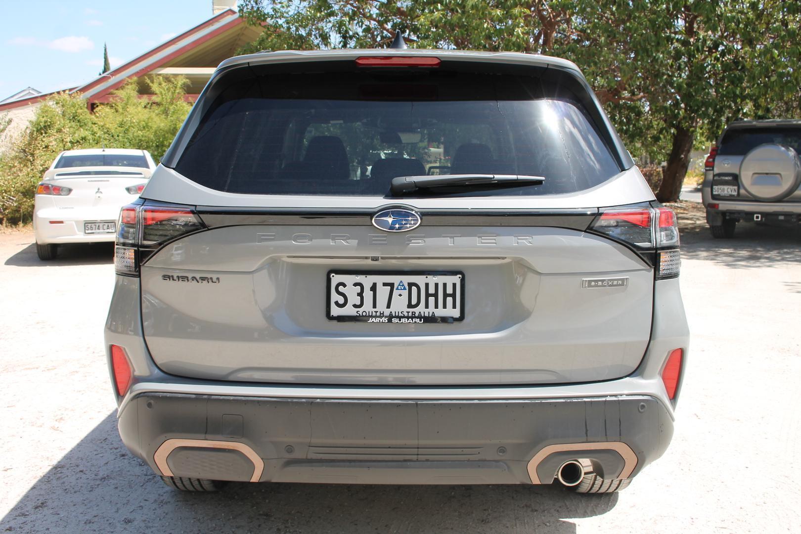 2025 Subaru Forester Hybrid Sport — photo 5