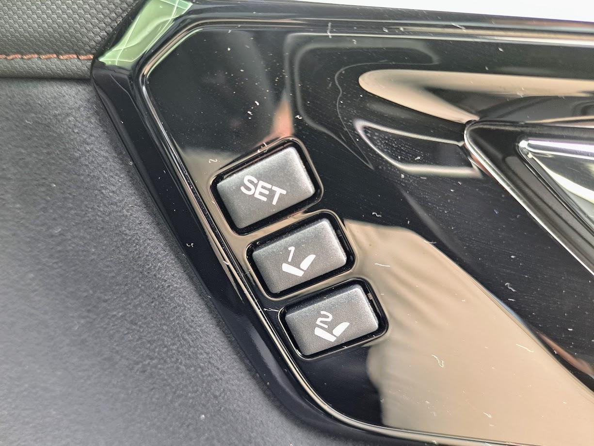 2025 Subaru Forester Hybrid Touring — photo 15
