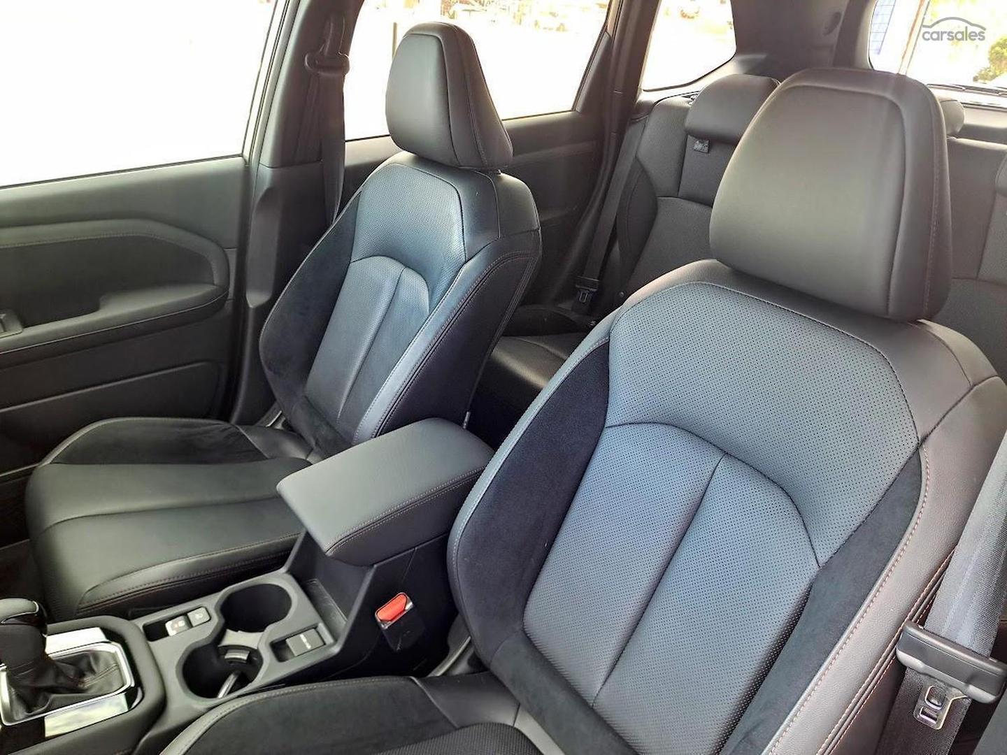 2025 Subaru Forester Hybrid Touring — photo 18