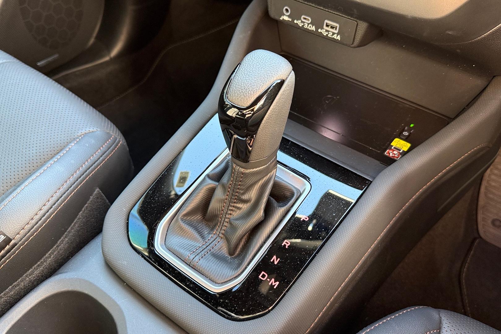 2025 Subaru Forester Hybrid Touring — photo 14