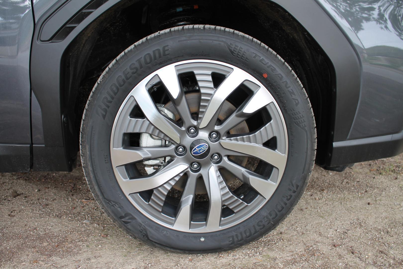 2025 Subaru Forester Hybrid Touring — photo 20