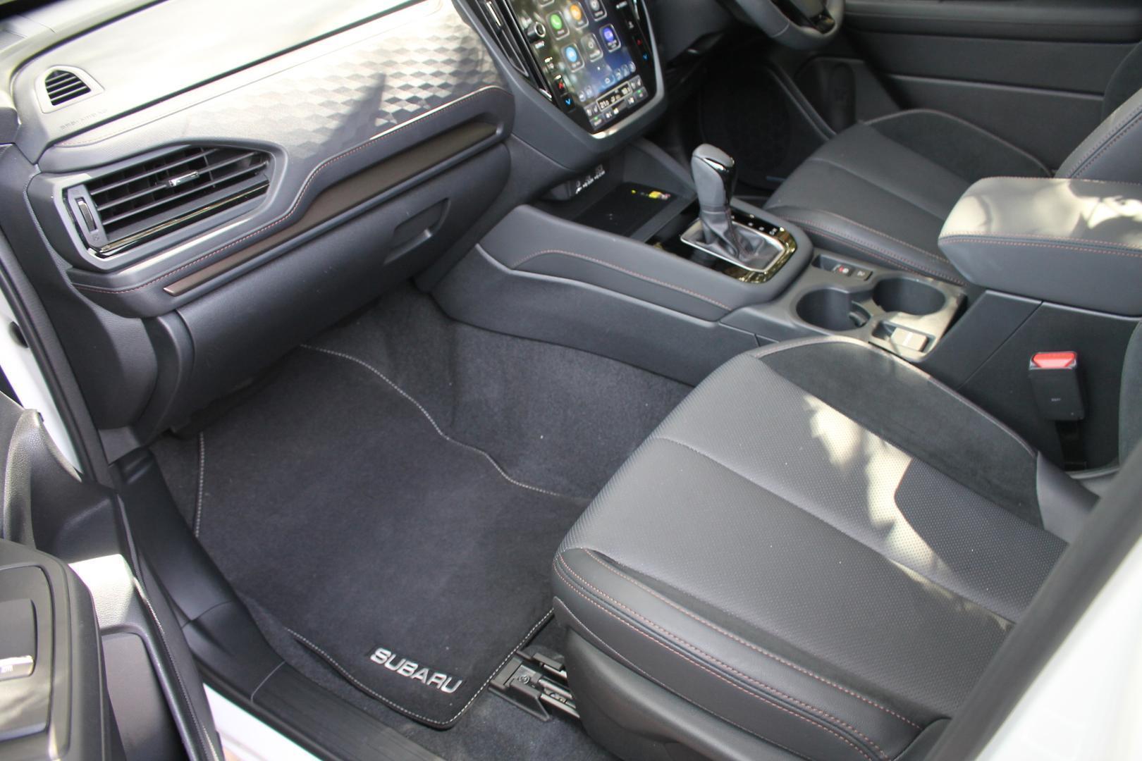 2025 Subaru Forester Hybrid Touring — photo 14