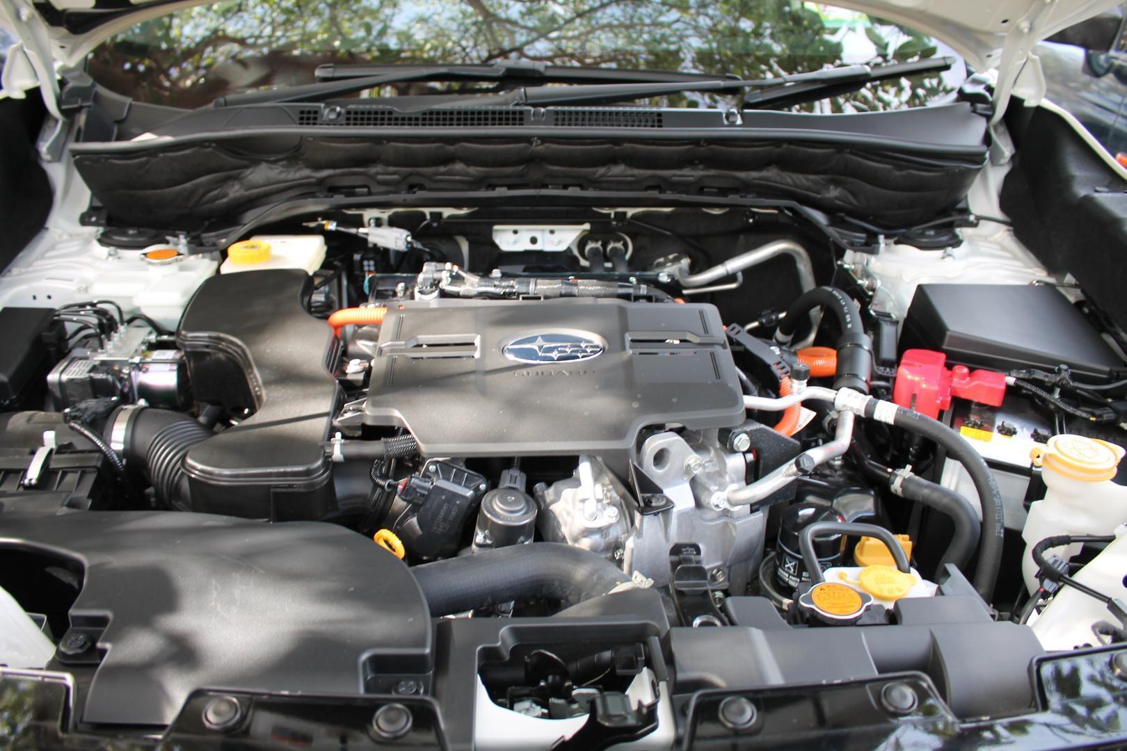 2025 Subaru Forester Hybrid Touring — photo 21