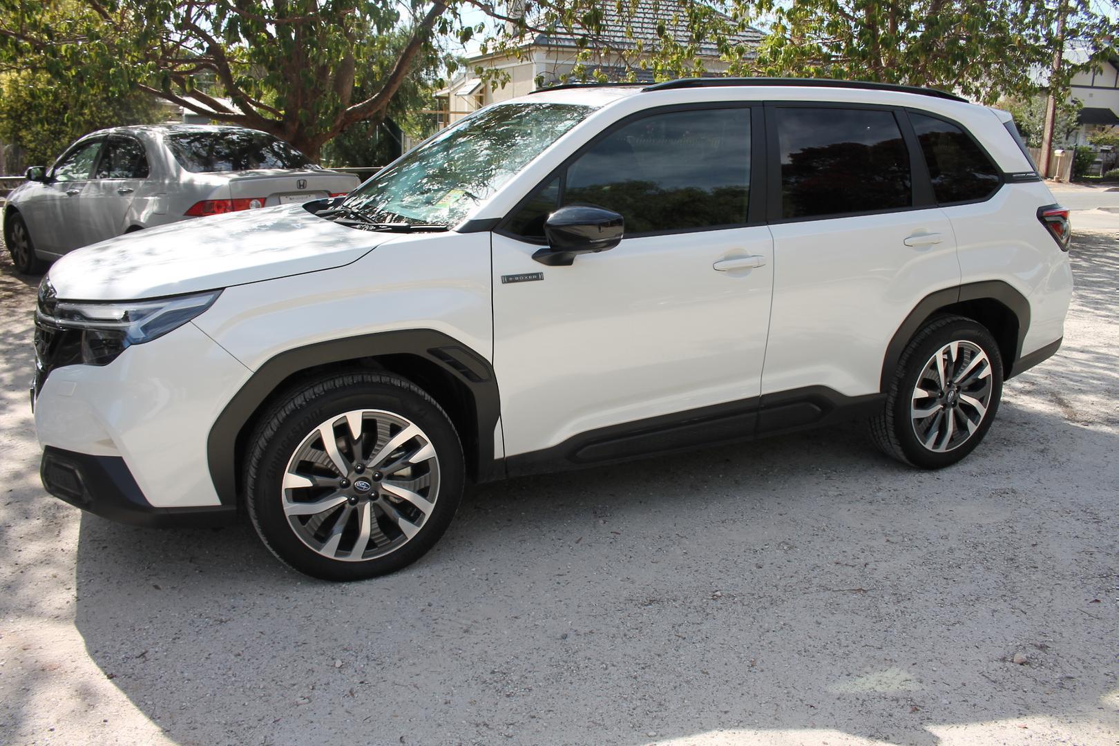 2025 Subaru Forester Hybrid Touring — photo 22