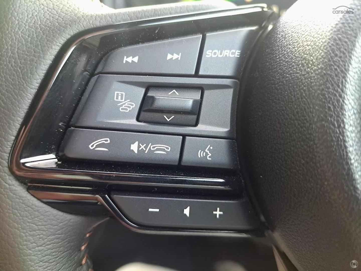 2025 Subaru Forester Hybrid Sport — photo 32