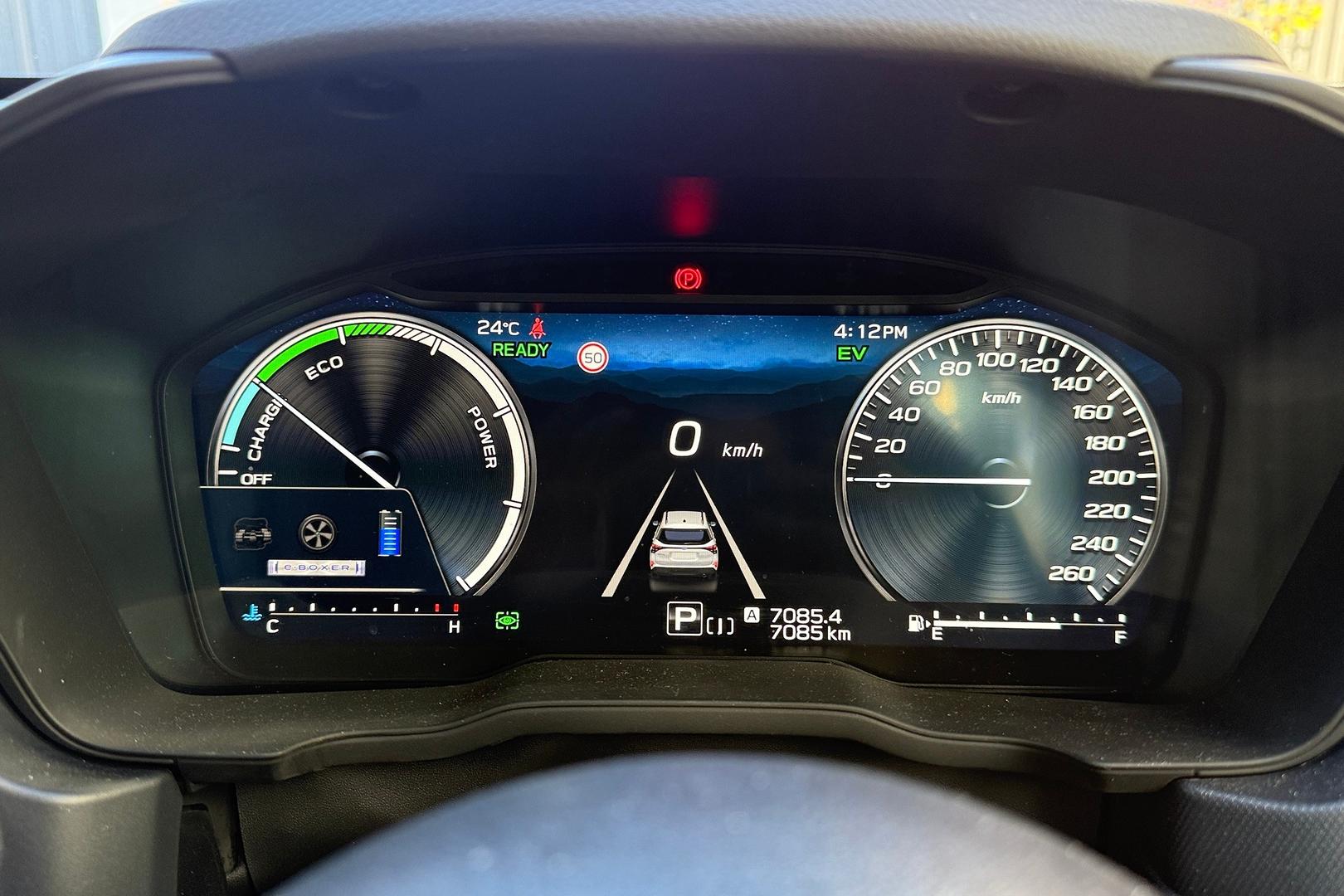 2025 Subaru Forester Hybrid Touring — photo 5